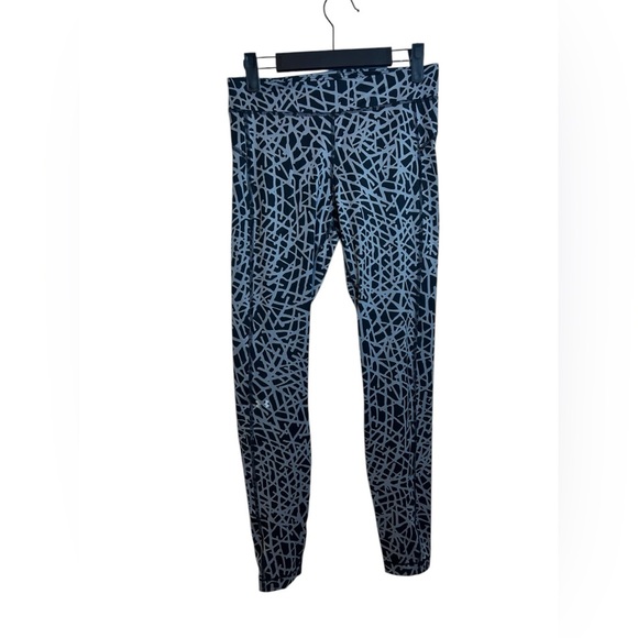 Under Armour Geometric Patterned Compression Leggings - Picture 1 of 5